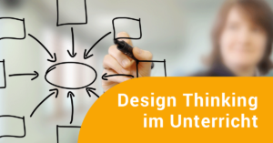 Lehrerin zeichnet Skizzen auf ein Whiteboard