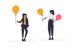 Zwei Personen halten einen Luftballon